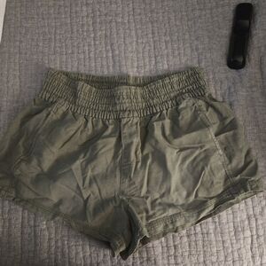 Aerie Olive Green Casual Shorts Size Large
